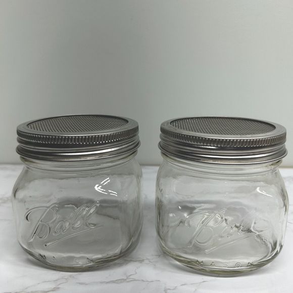 Ball  Mason 1/2 pint Clear Jars With SPROUT Lids Lot Of 2 - Picture 1 of 7